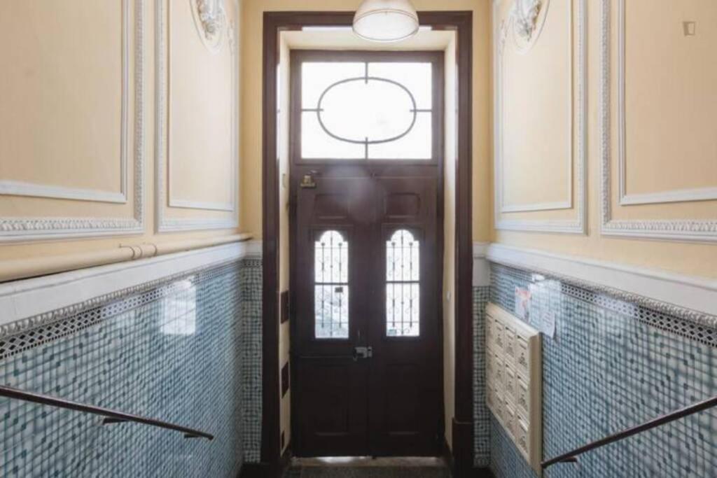 Charming Sunny Terrace / One Bedroom Apartment Lisboa Kültér fotó